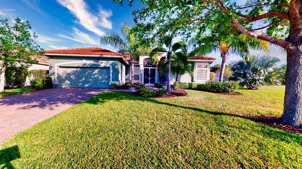 Photo of 11330 SW Aspen Lane, Port St Lucie, FL 34987 (MLS # R10875068)