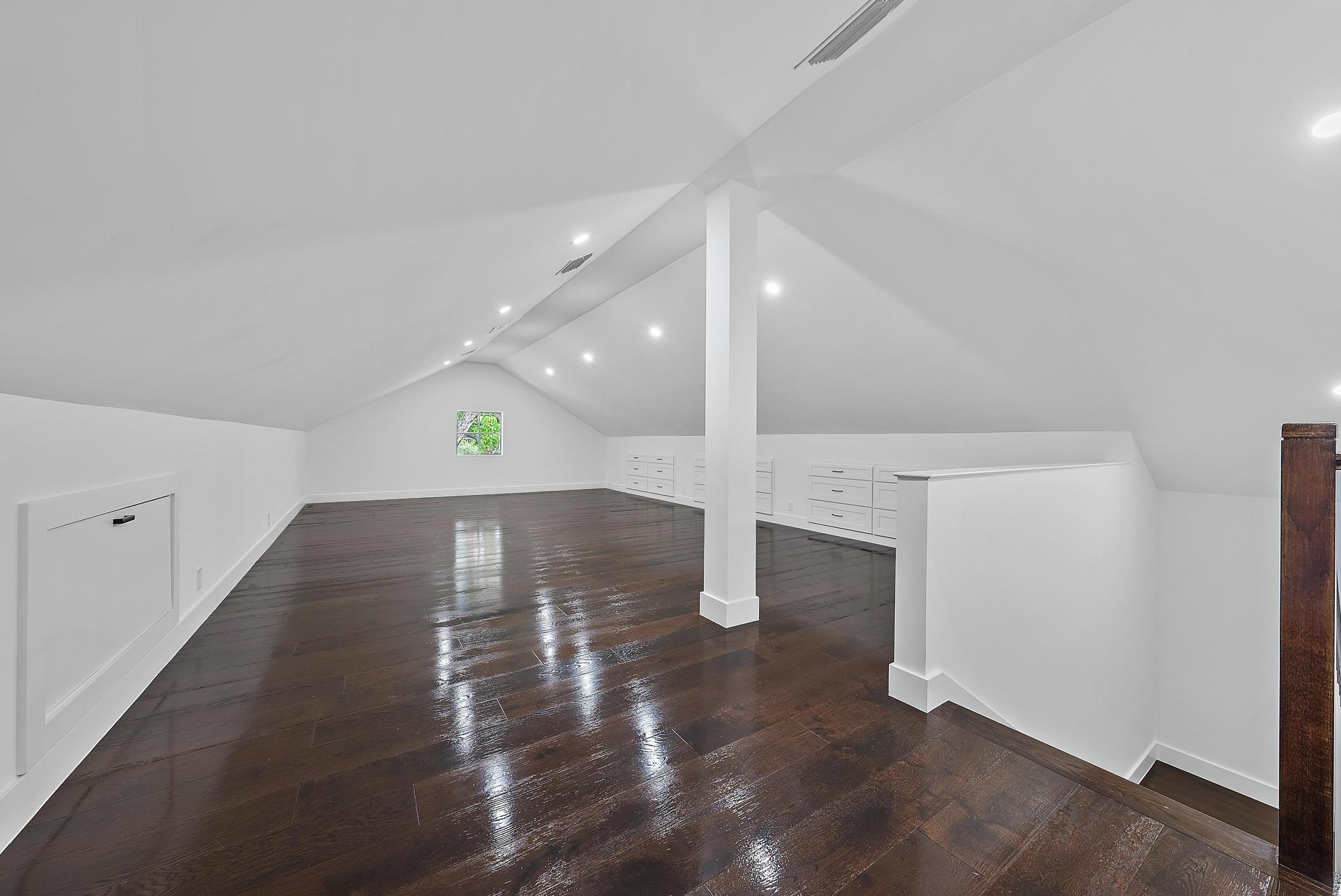 TURTLE CREEK VILLAGE - Residential