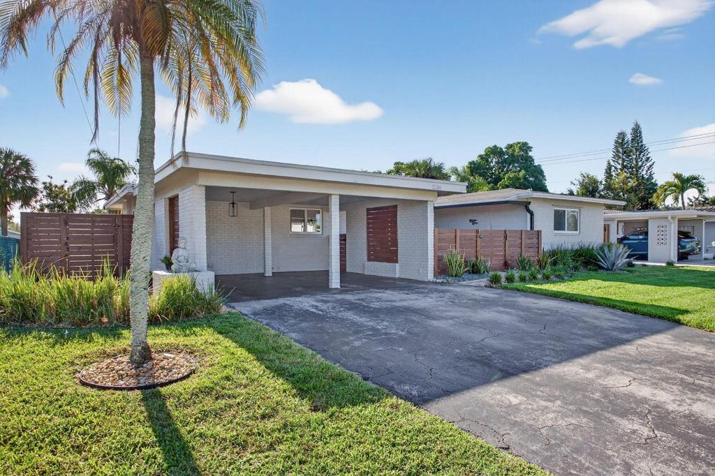 Photo of 1530 W River Drive, Margate, FL 33063 (MLS # R11155320)
