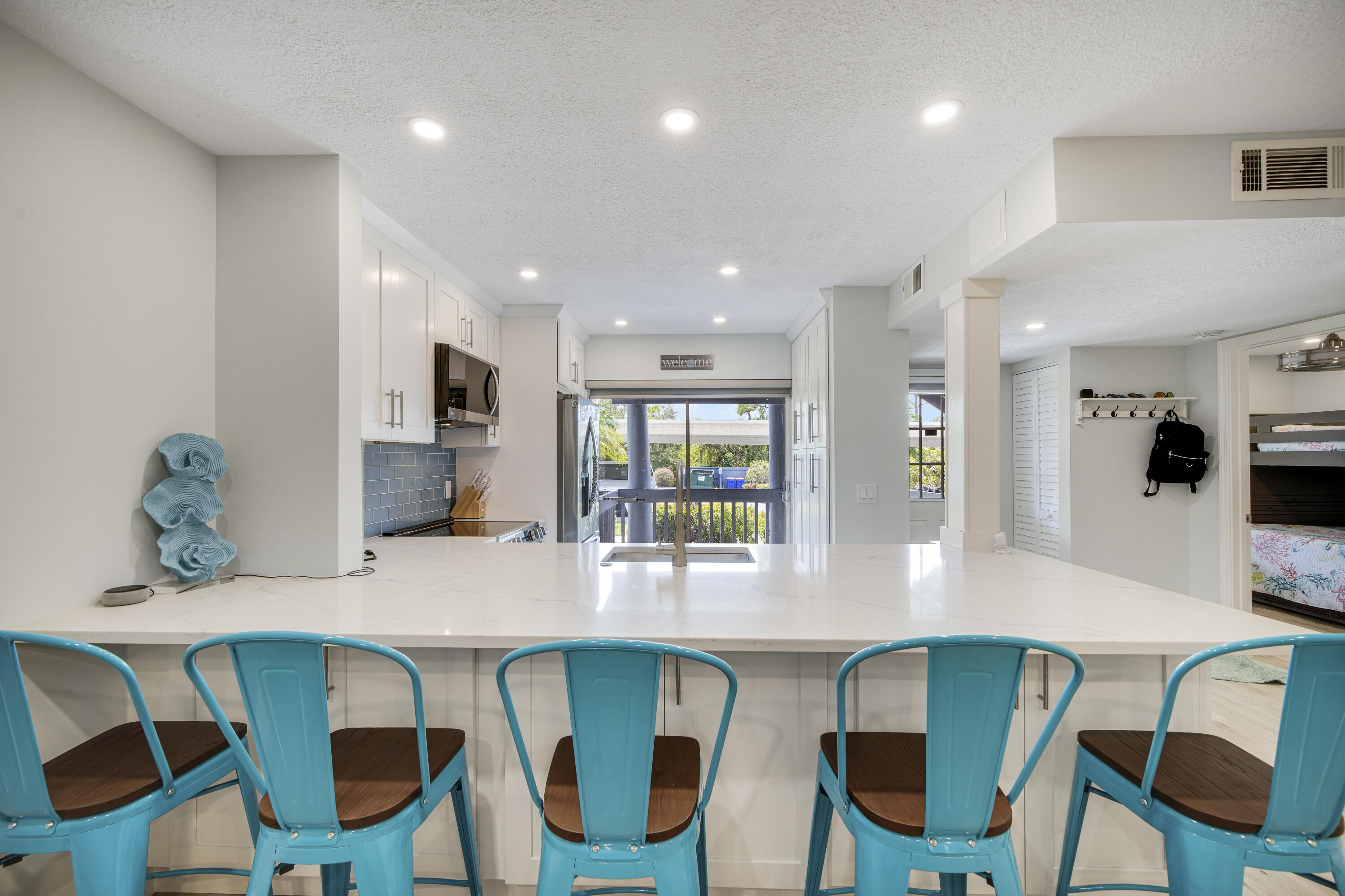 BEACON 21 CONDO - Residential Lease