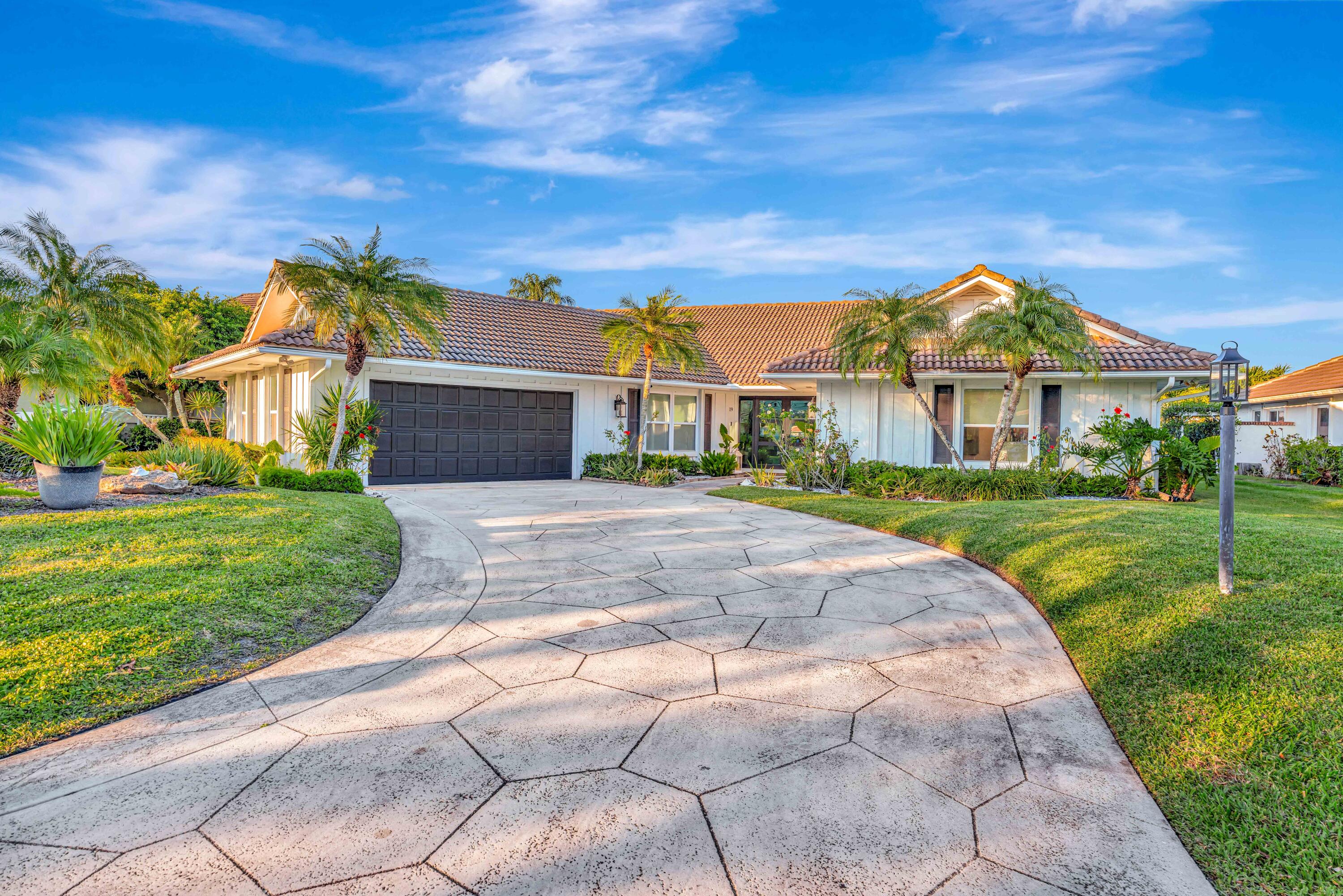 PGA RESORT COMMUNITY 1 - Residential