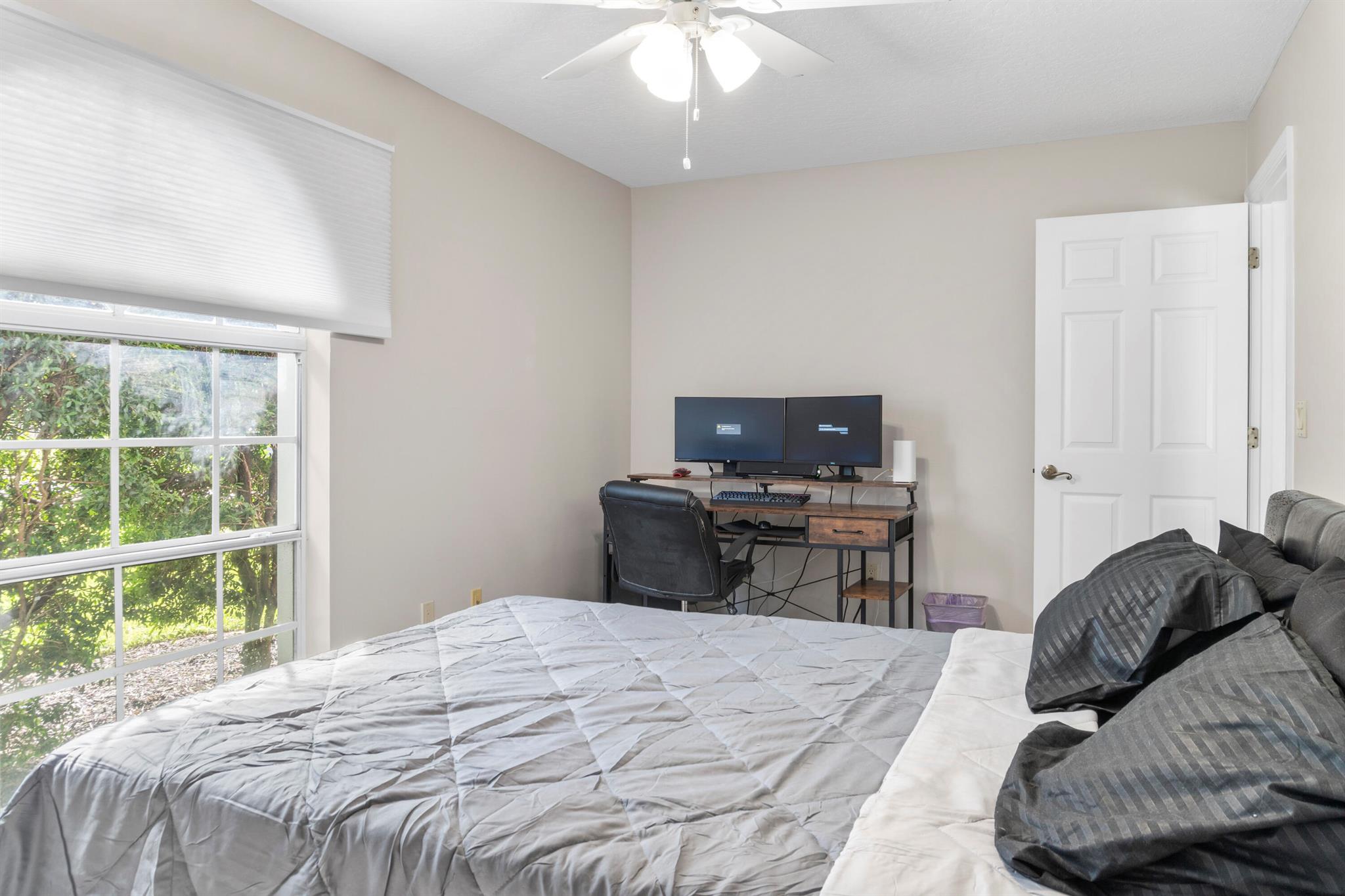 SEBASTIAN HIGHLANDS UNIT - Residential
