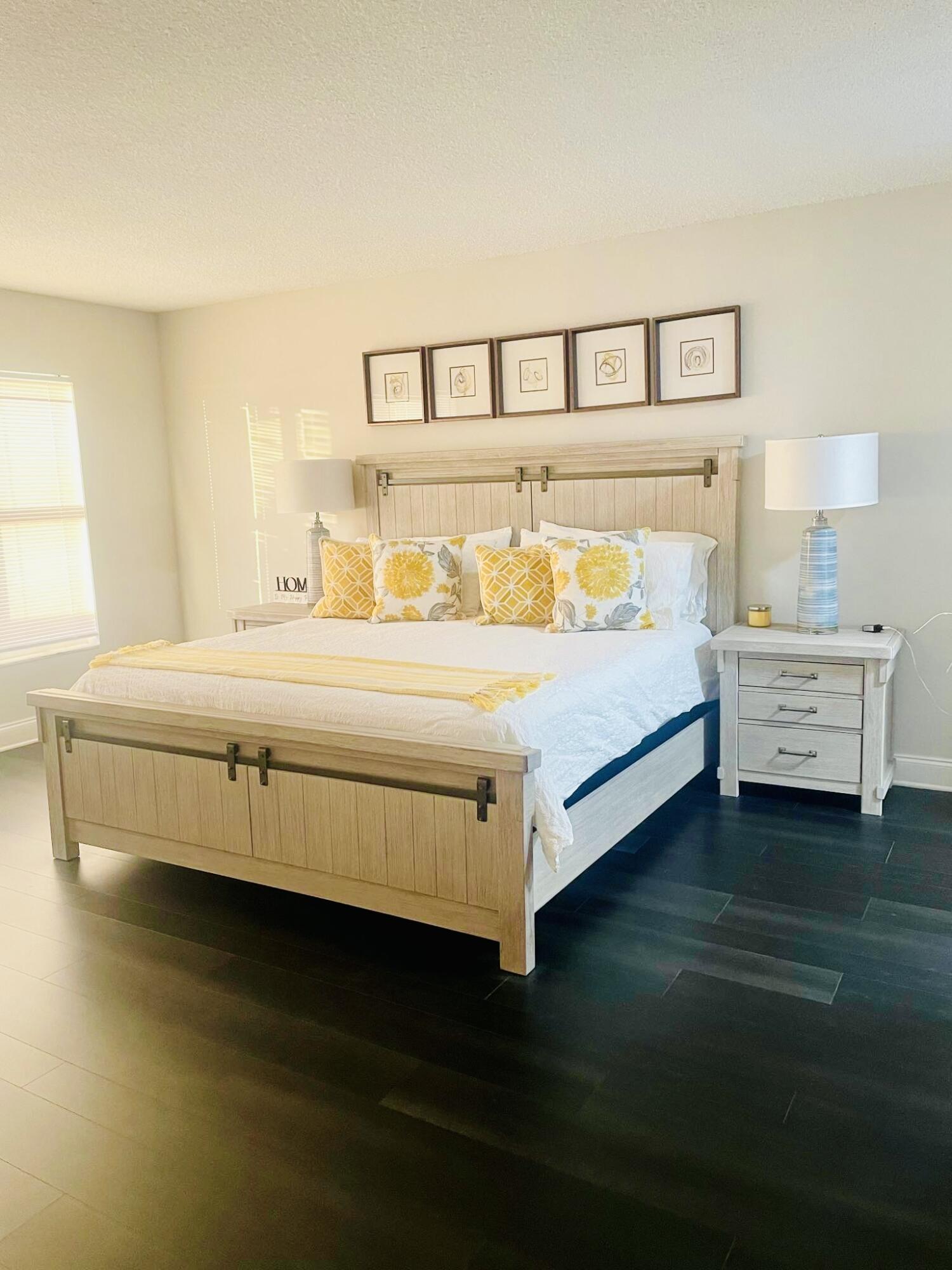 PARLIAMENT HOUSE CONDO - Residential Lease