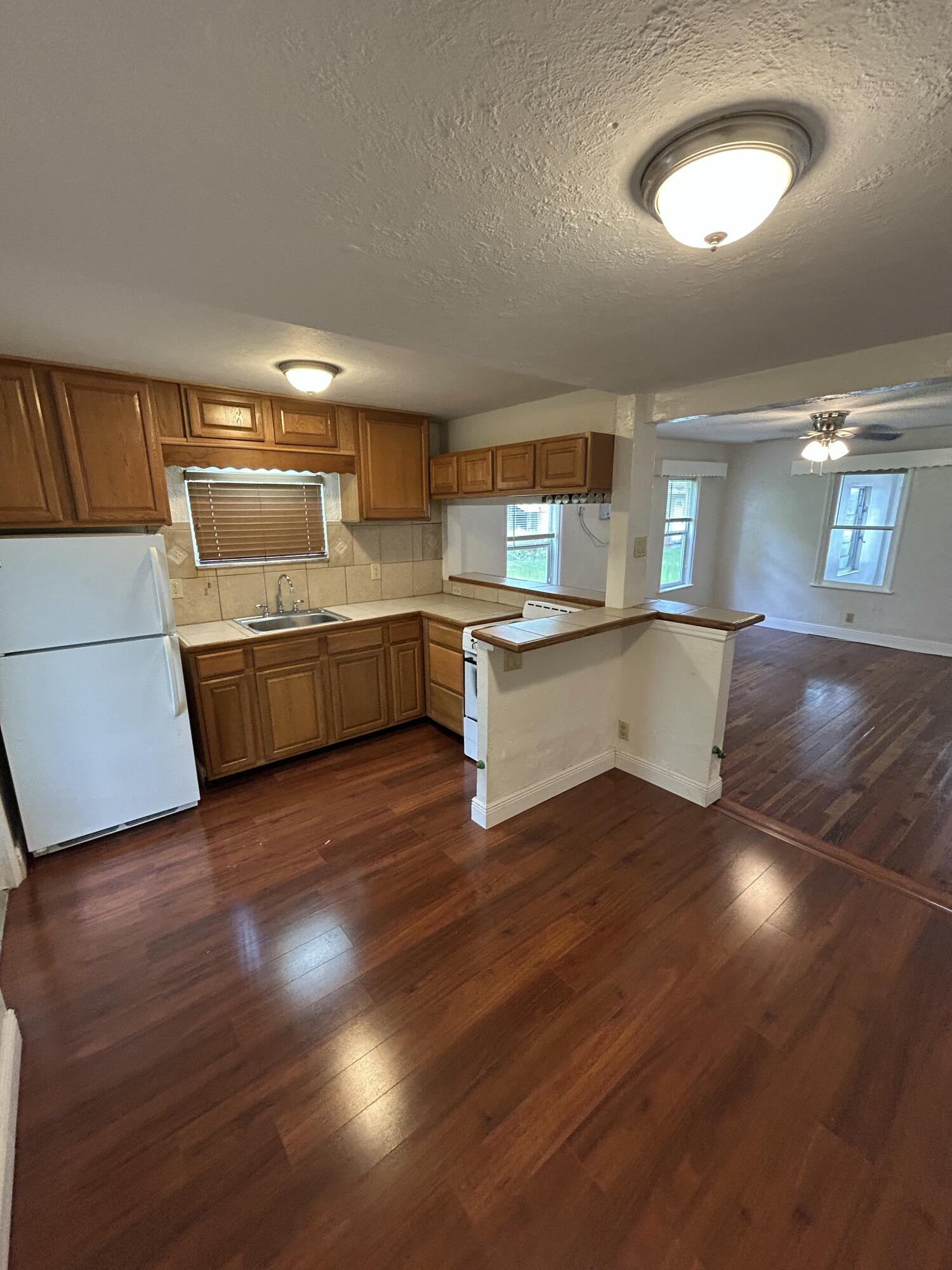 Harbordale - Residential Lease