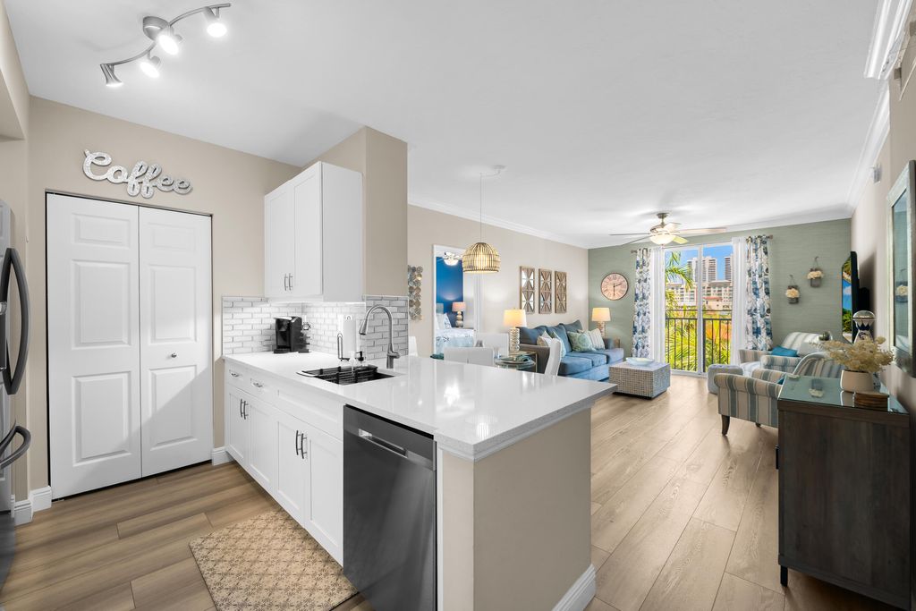 Photo of 720 S Sapodilla AVE #502, West Palm Beach, FL 33401 (MLS # B26030892)