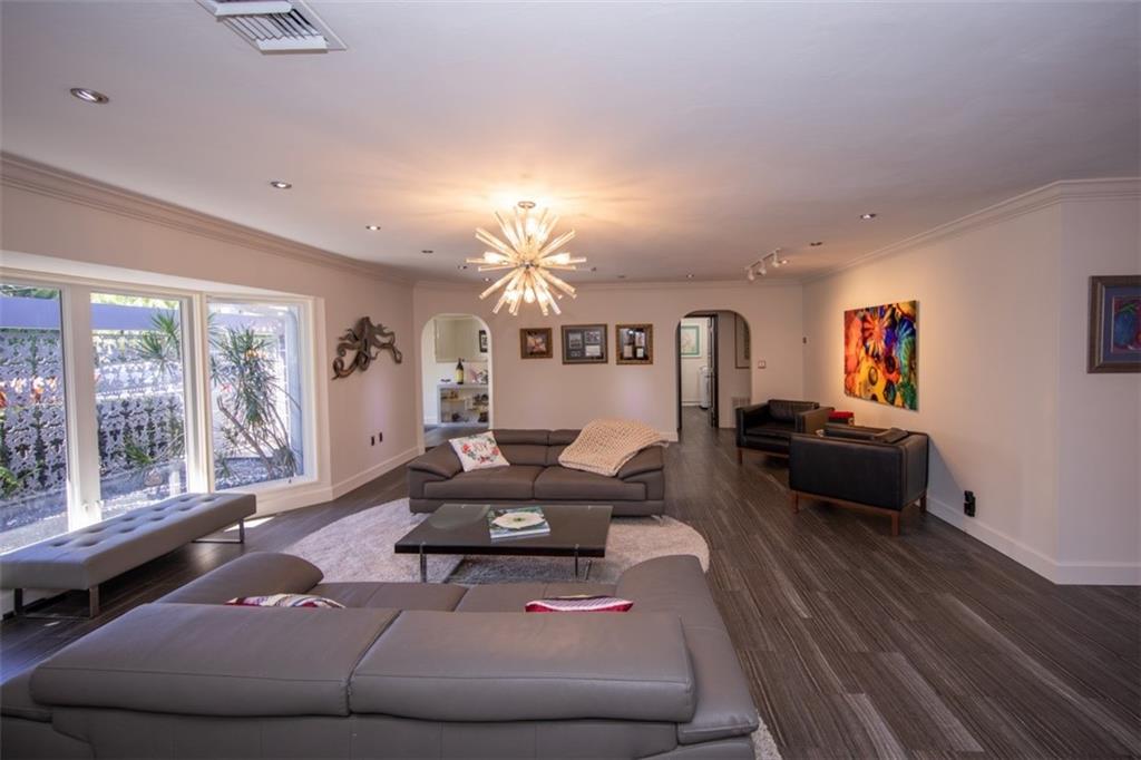 Lauderdale Isles Reamen - Residential