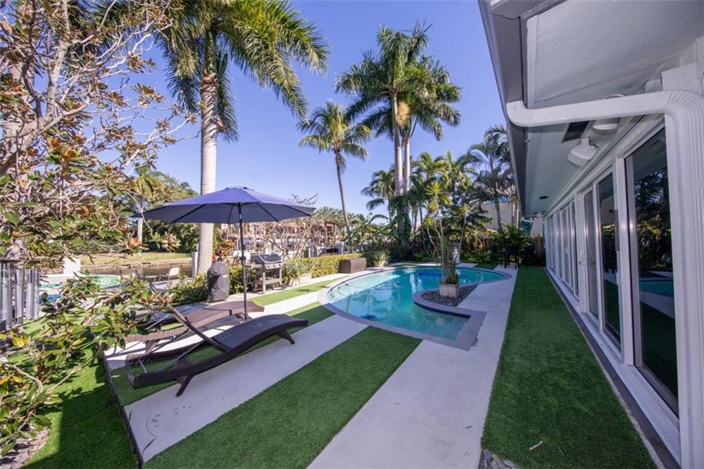 Lauderdale Isles Reamen - Residential
