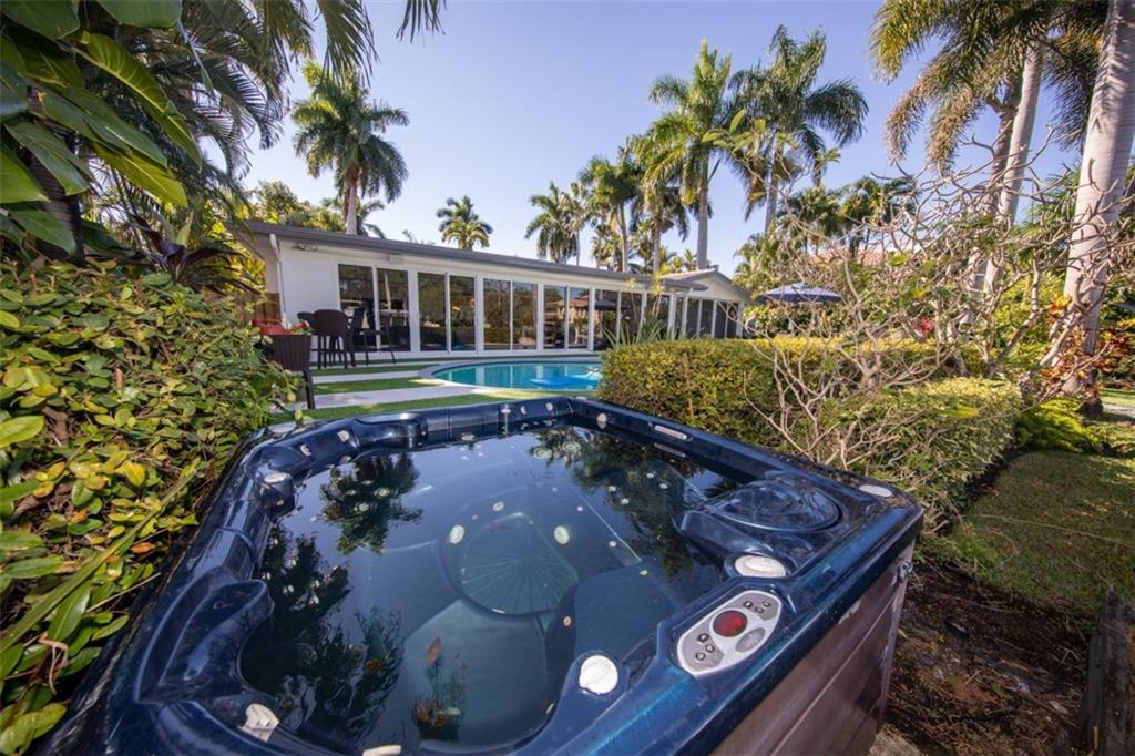 Lauderdale Isles Reamen - Residential
