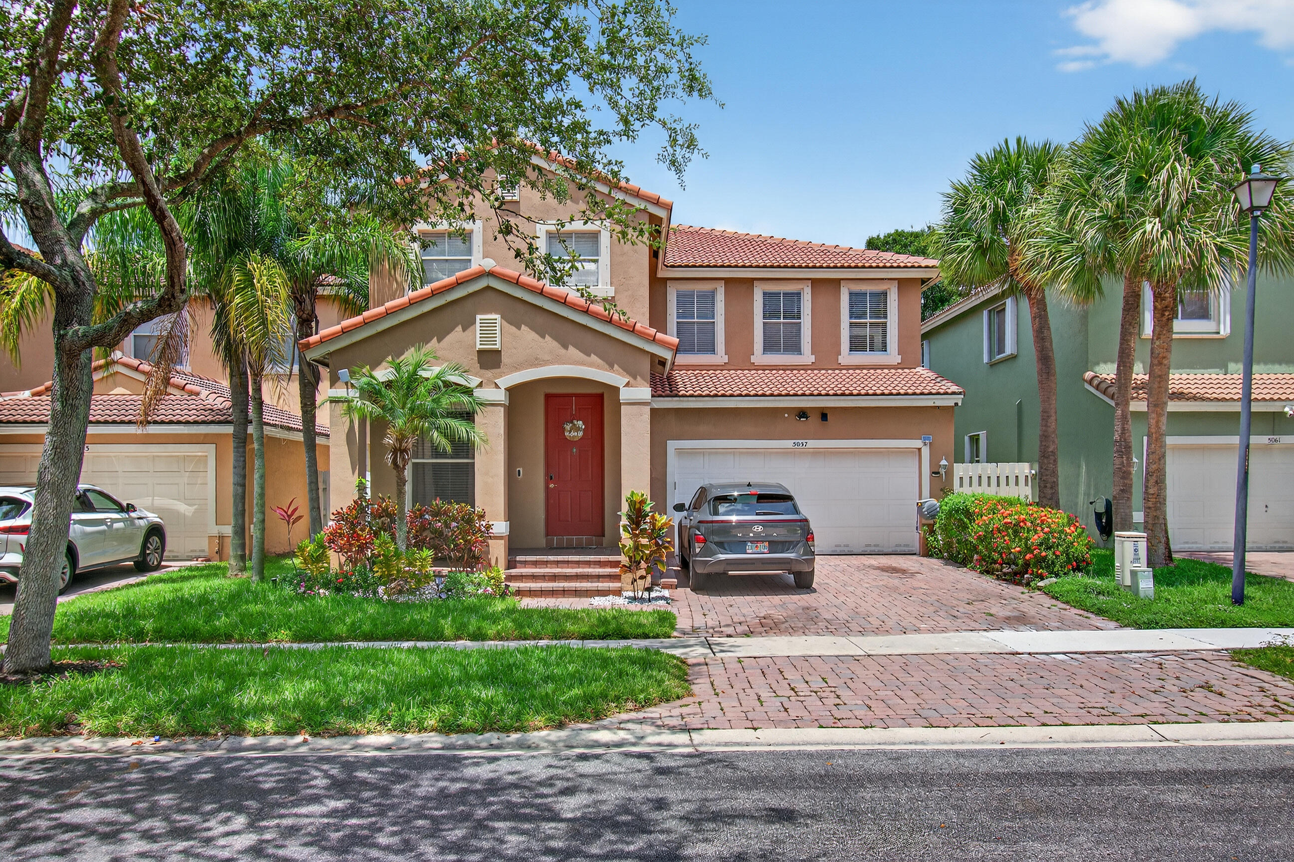 5057 Sancerre Circle, Lake Worth, FL, 33463/$650,000 2 5057 Sancerre Circle