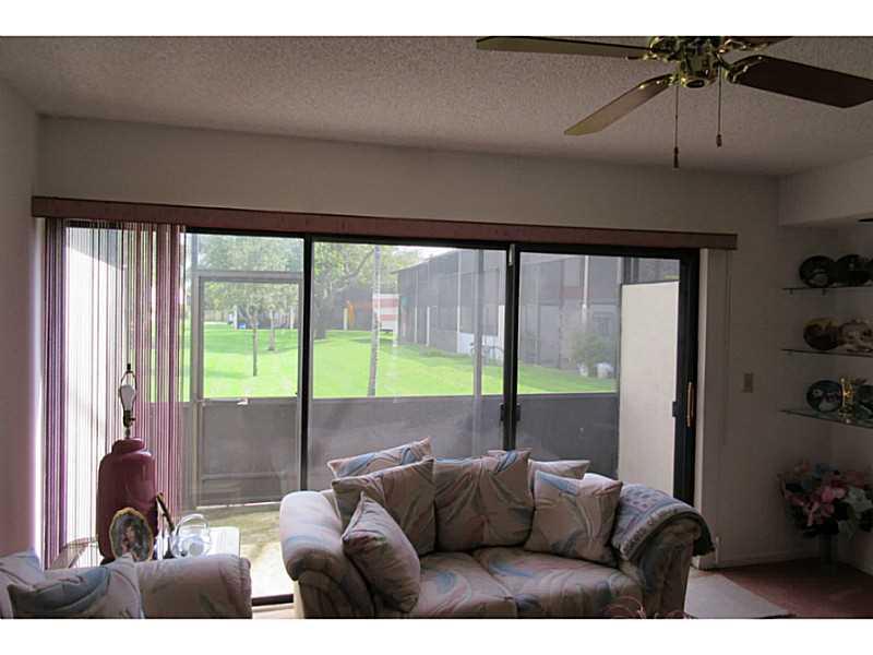 Townhomes of Orange Drive - Residential