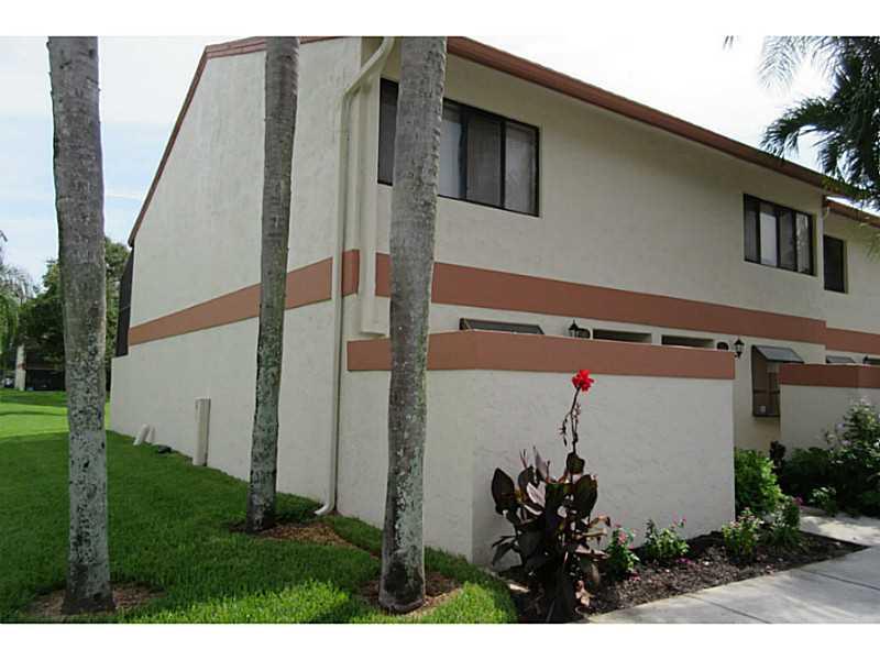 Townhomes of Orange Drive - Residential