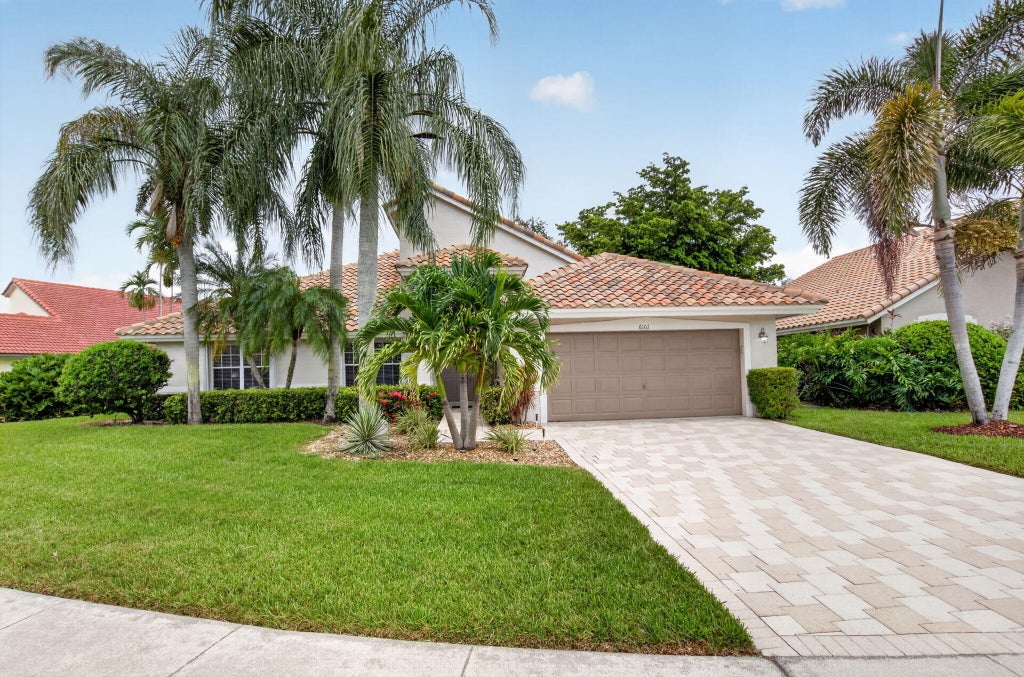 Photo of 6101 Hook Lane, Boynton Beach, FL 33437 (MLS # B26048213)