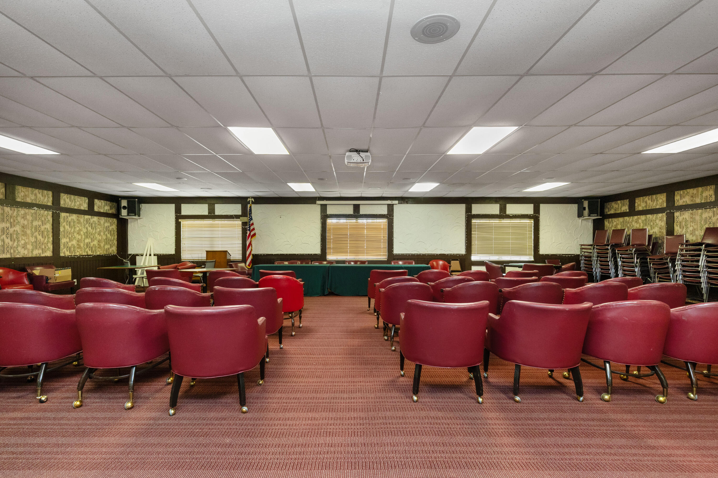 INTERNATIONAL VILLAGE - Residential