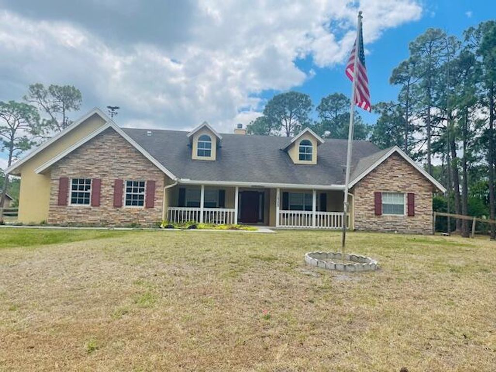 Photo of 16302 87th Lane N, Loxahatchee, FL 33470 (MLS # R11090963)