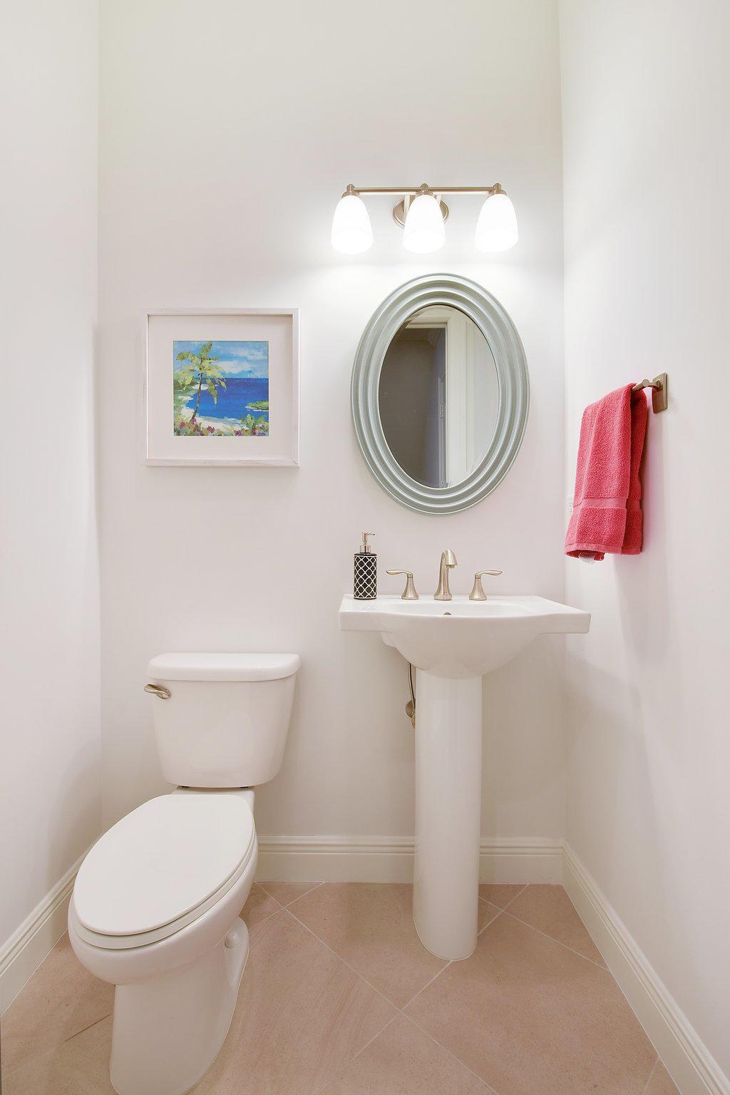 OCEAN BREEZE TOWNHOMES AT - Residential Lease