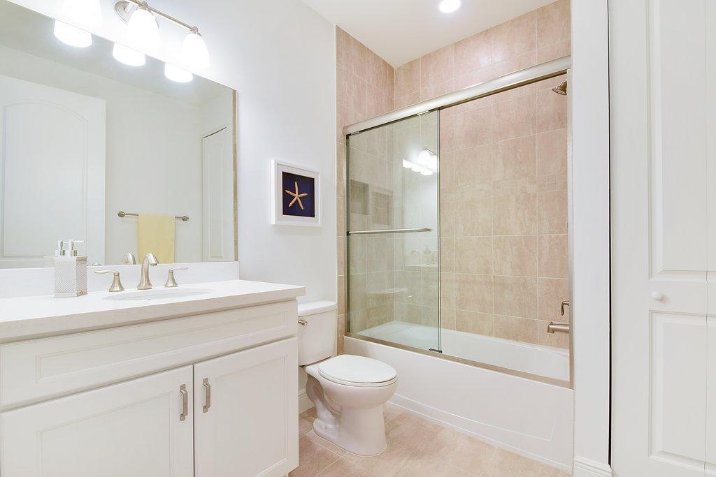 OCEAN BREEZE TOWNHOMES AT - Residential Lease