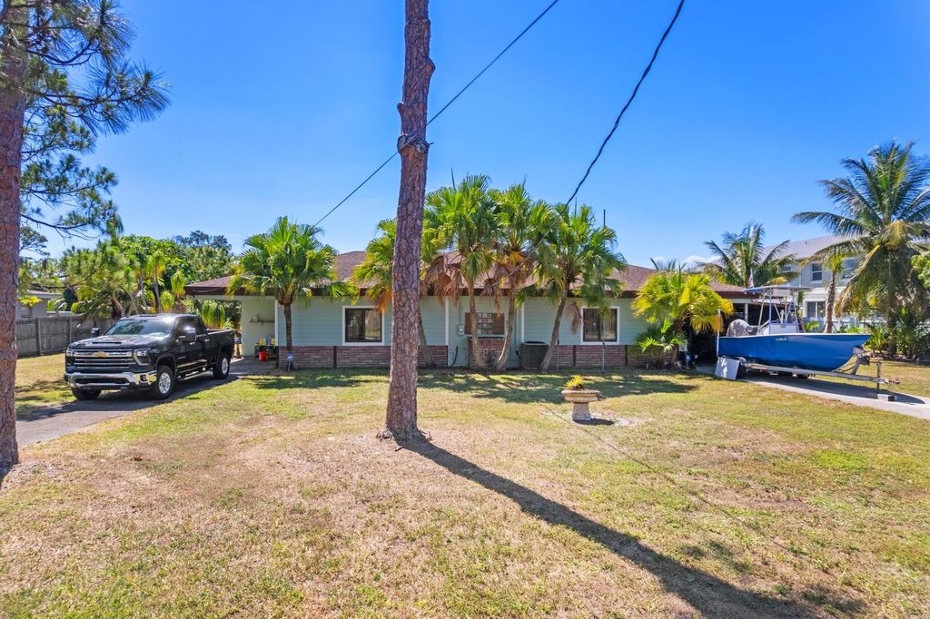 Photo of 4257 Gulfstream Road, Lake Worth, FL 33461 (MLS # R11083343)