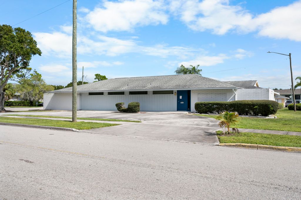 Photo of 1900 Nebraska Avenue, Fort Pierce, FL 34950 (MLS # R11136378)