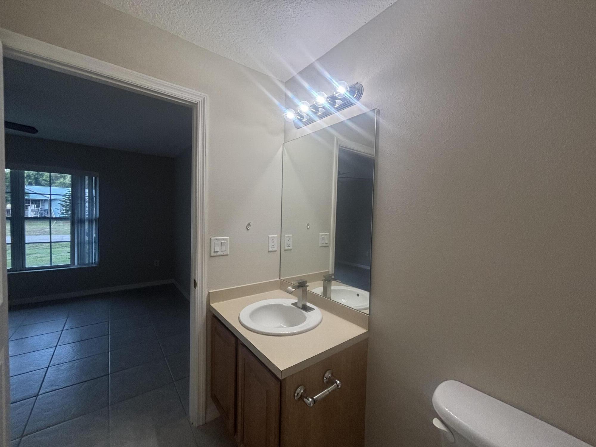 OKEECHOBEE HAMMOCK SEC 2 - Residential