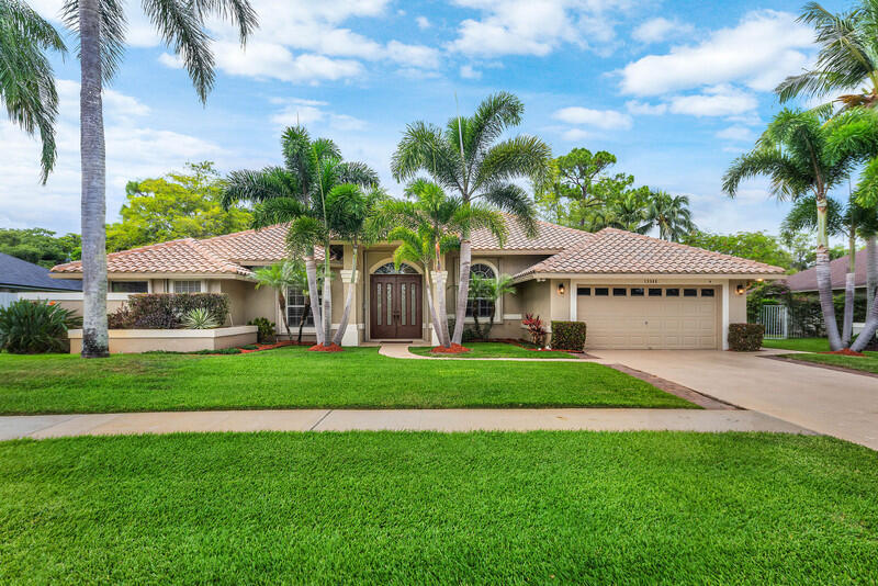 GREENVIEW SHORES 2 OF WELLINGTON - Residential