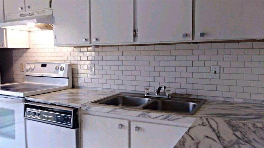 FOREST GLEN - Residential Income