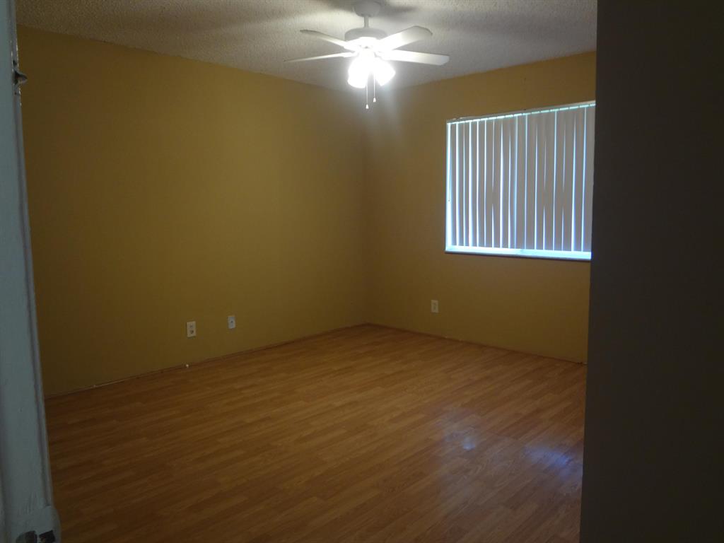 FOREST GLEN - Residential Income