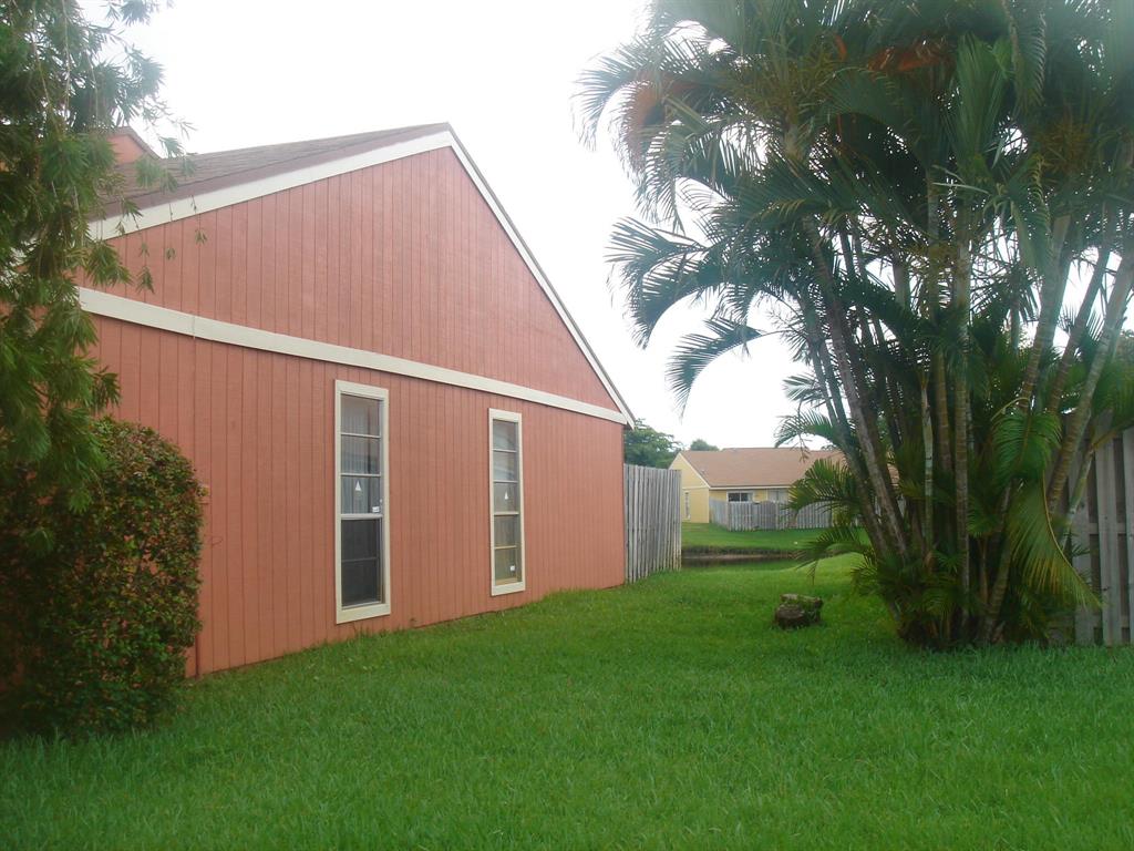 FOREST GLEN - Residential Income