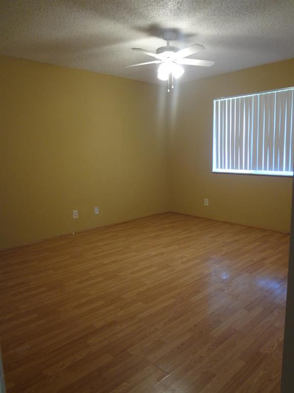 FOREST GLEN - Residential Income