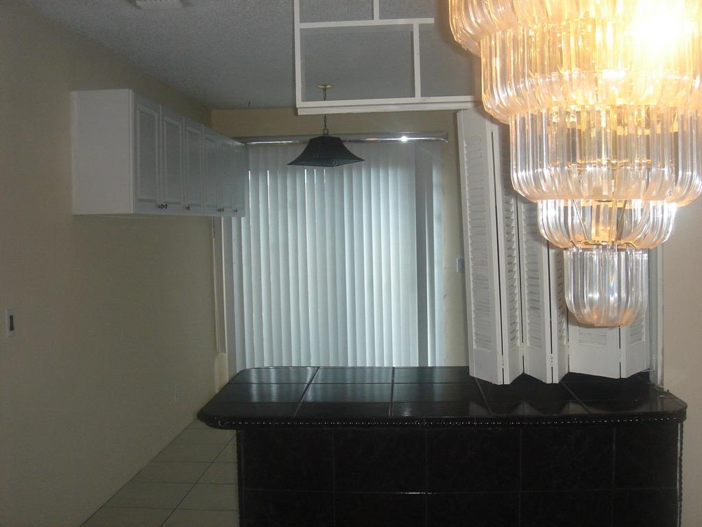 FOREST GLEN - Residential Income