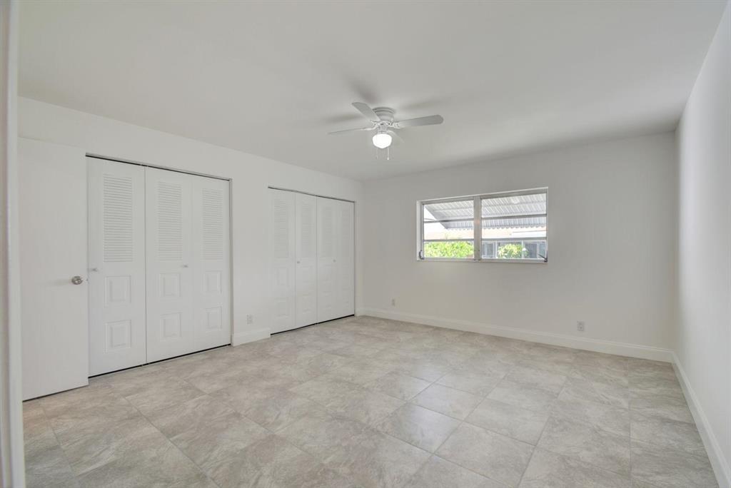 DELRAY VILLAS 2 - Residential