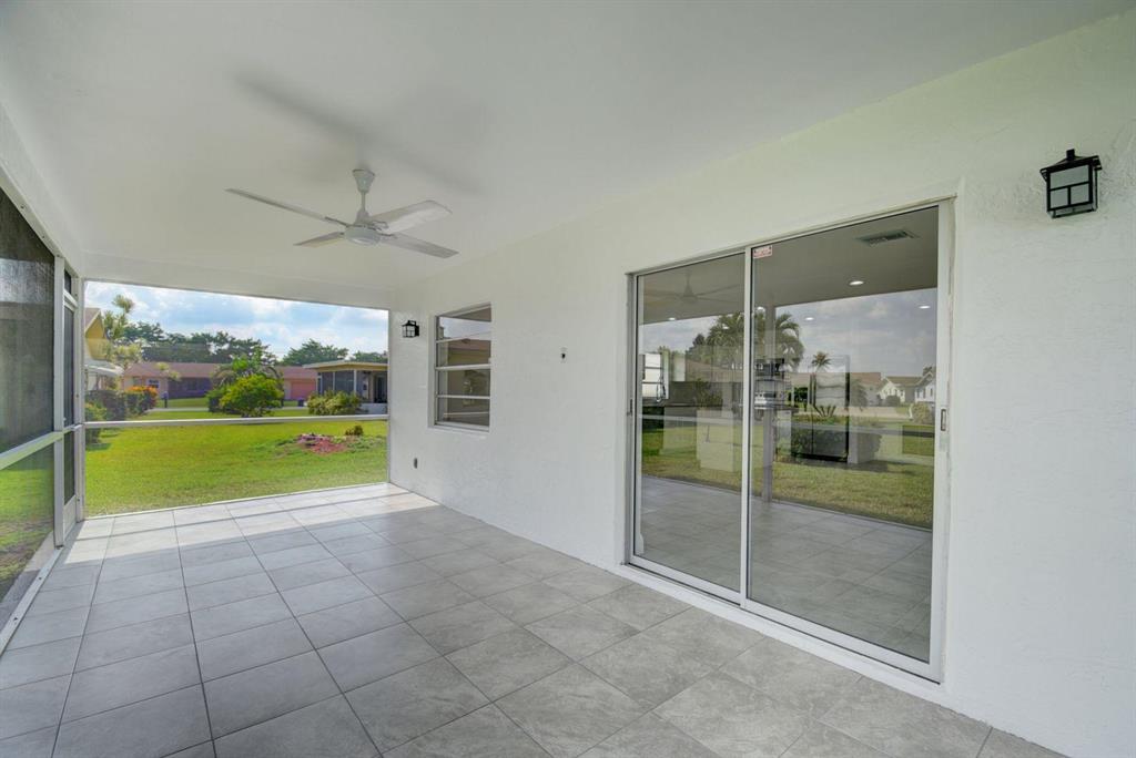 DELRAY VILLAS 2 - Residential