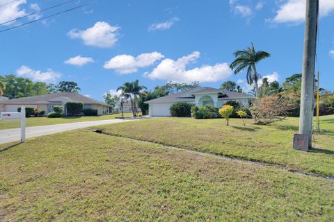 A home in Port St Lucie