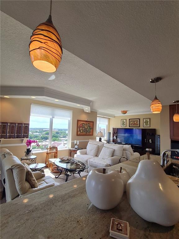 THE POINTE - Residential