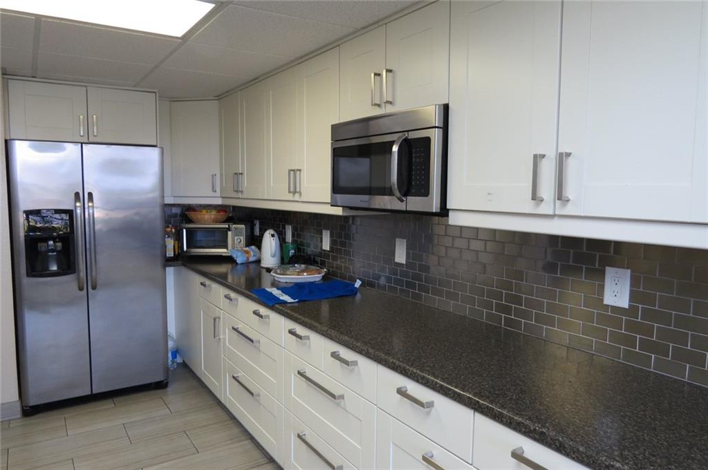 THE POINTE - Residential