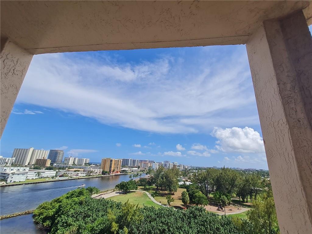 THE POINTE - Residential