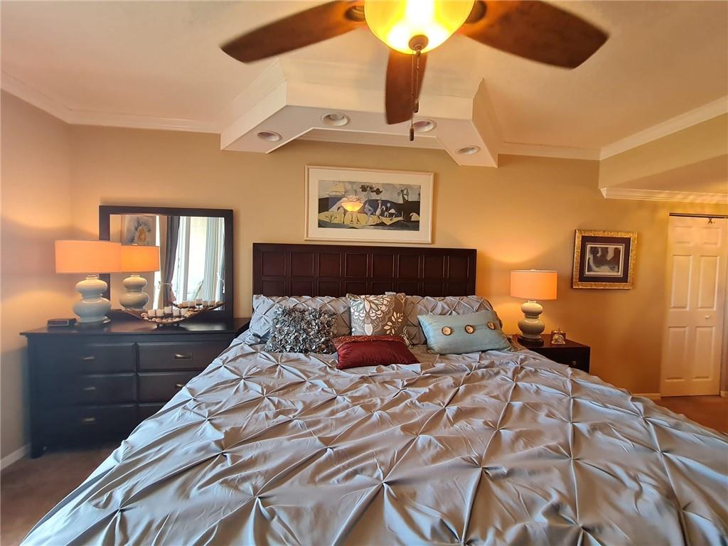 THE POINTE - Residential
