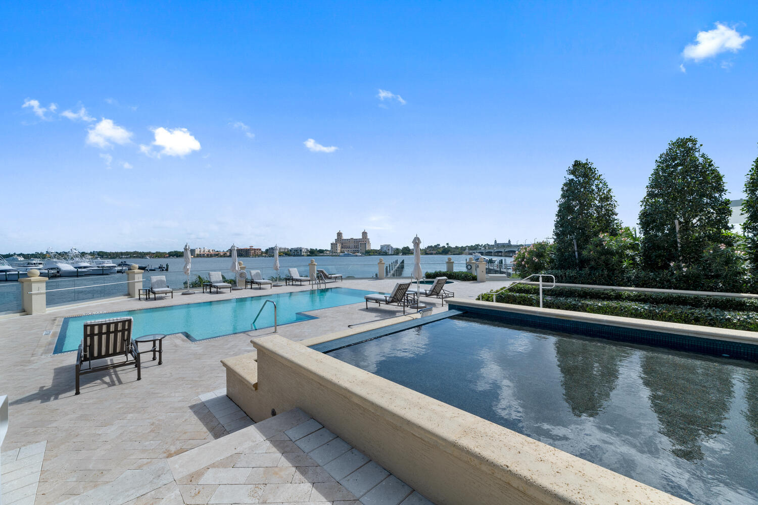 ONE WATERMARK PLACE OF THE PALM BEACHES - Residential