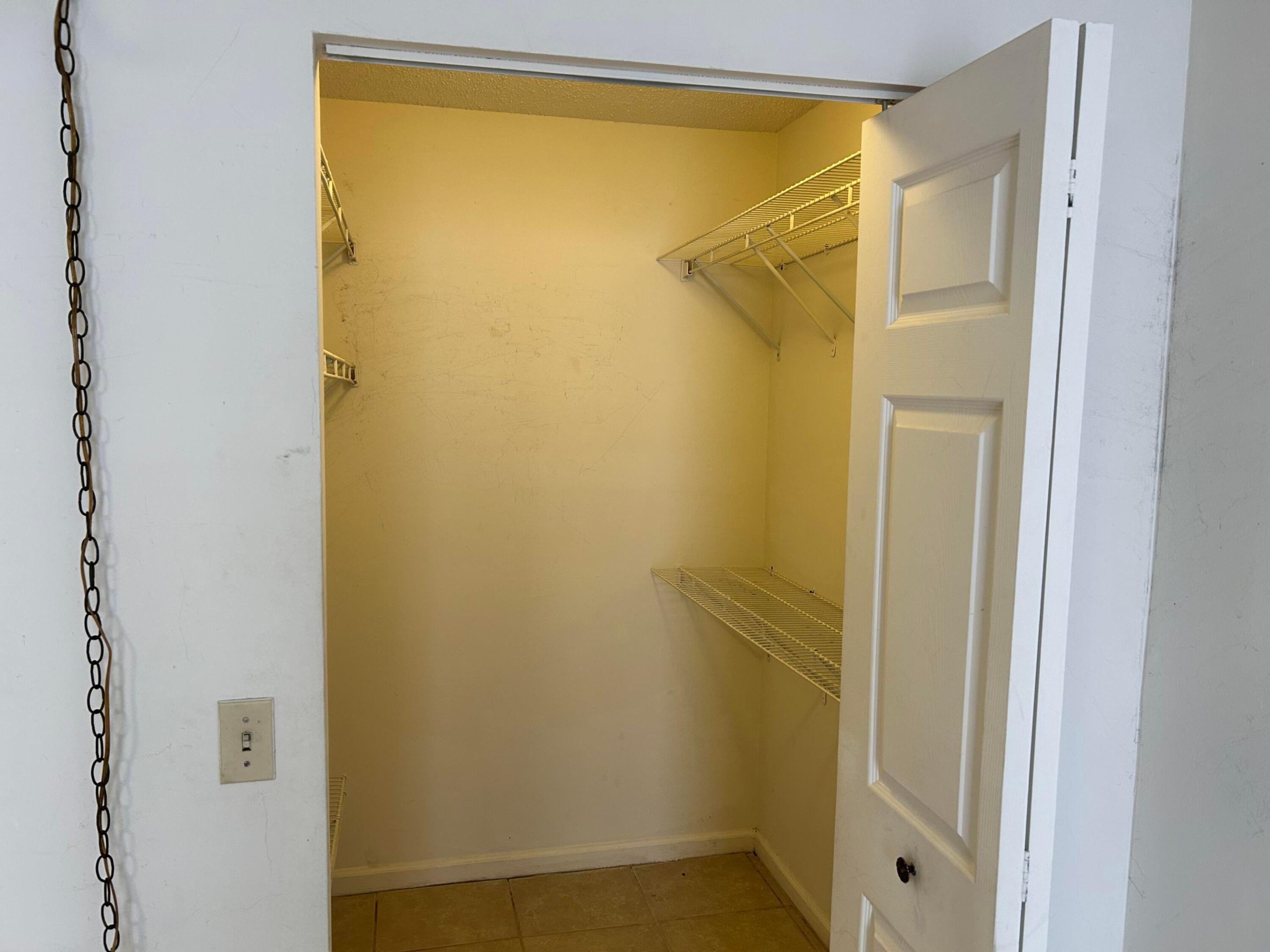 CROSS CREEK CONDO - Residential Lease