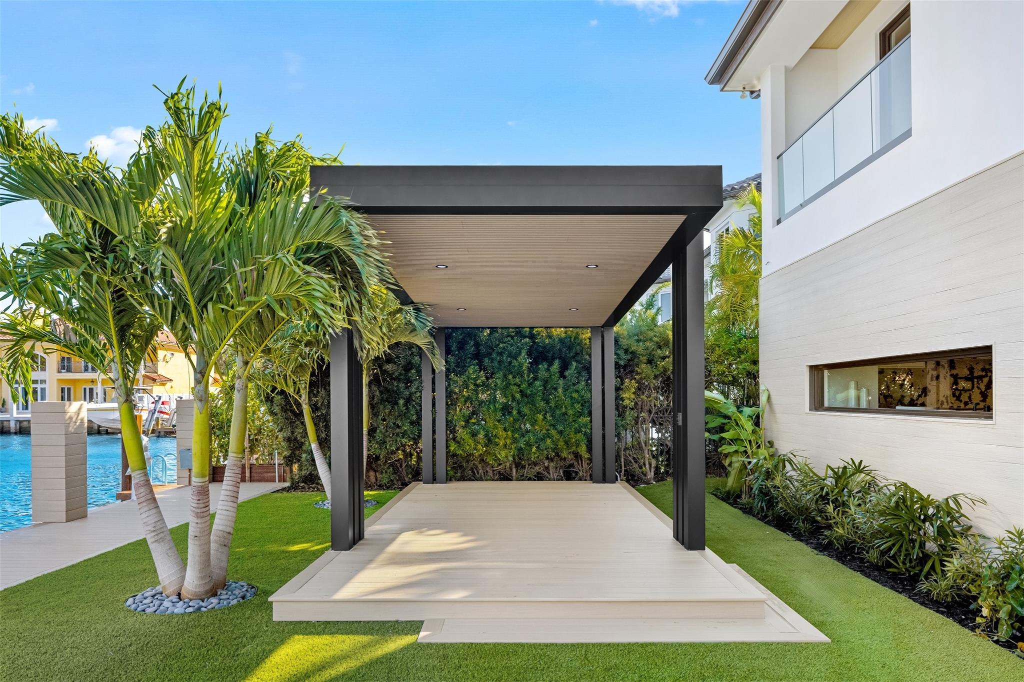 Lauderdale Beach Ext - Residential