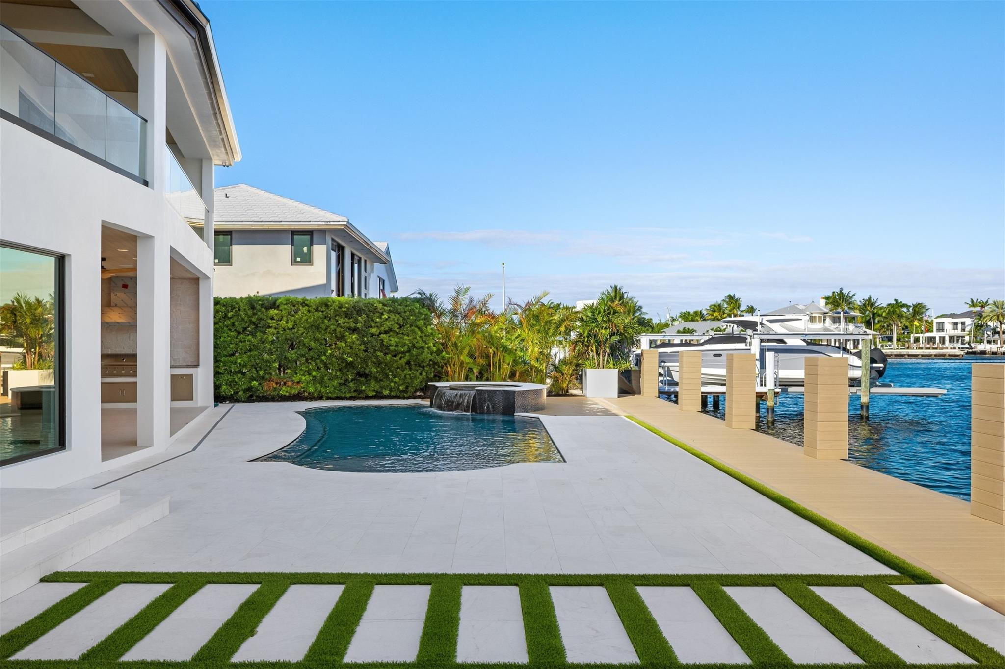 Lauderdale Beach Ext - Residential