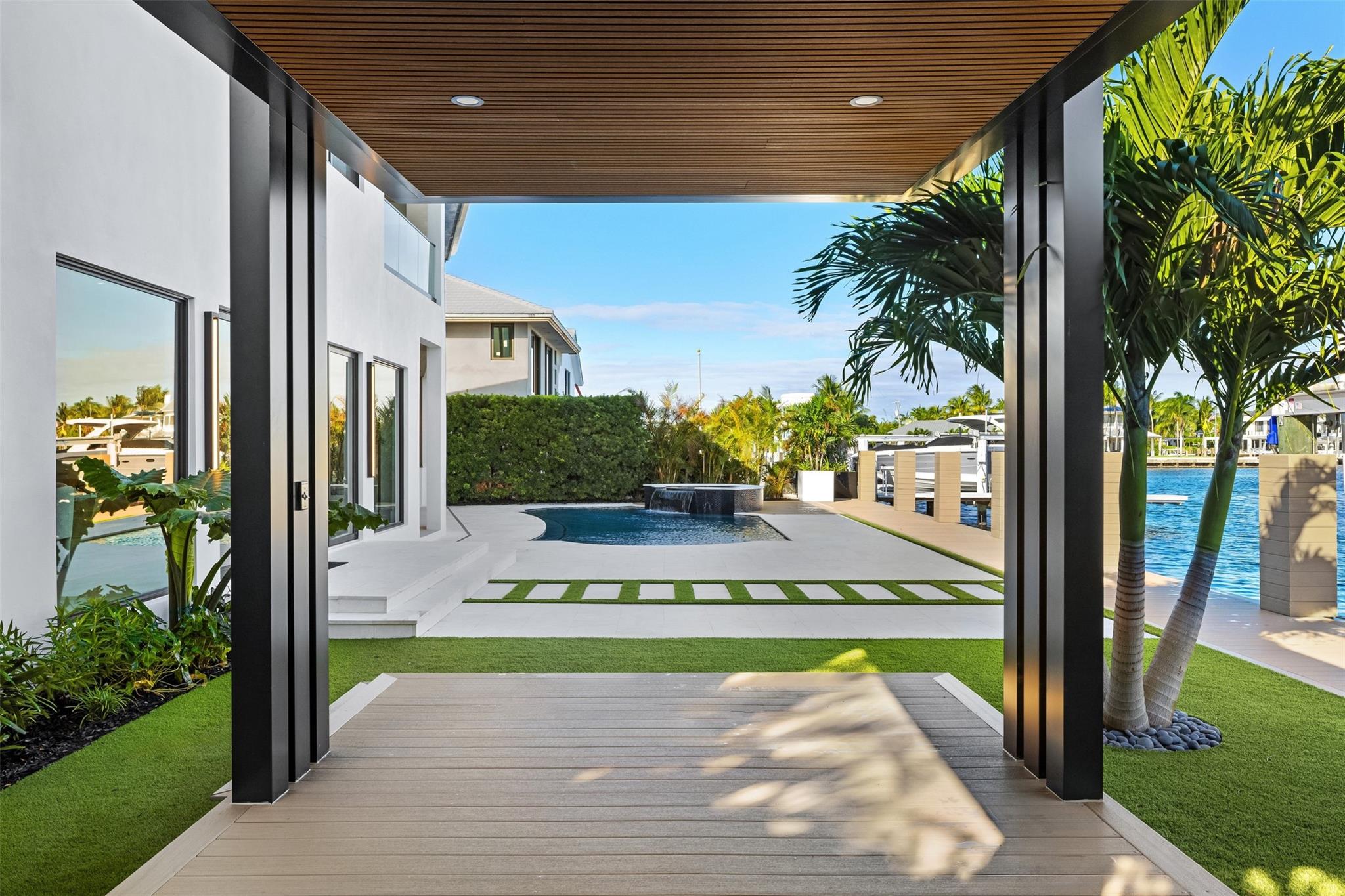 Lauderdale Beach Ext - Residential