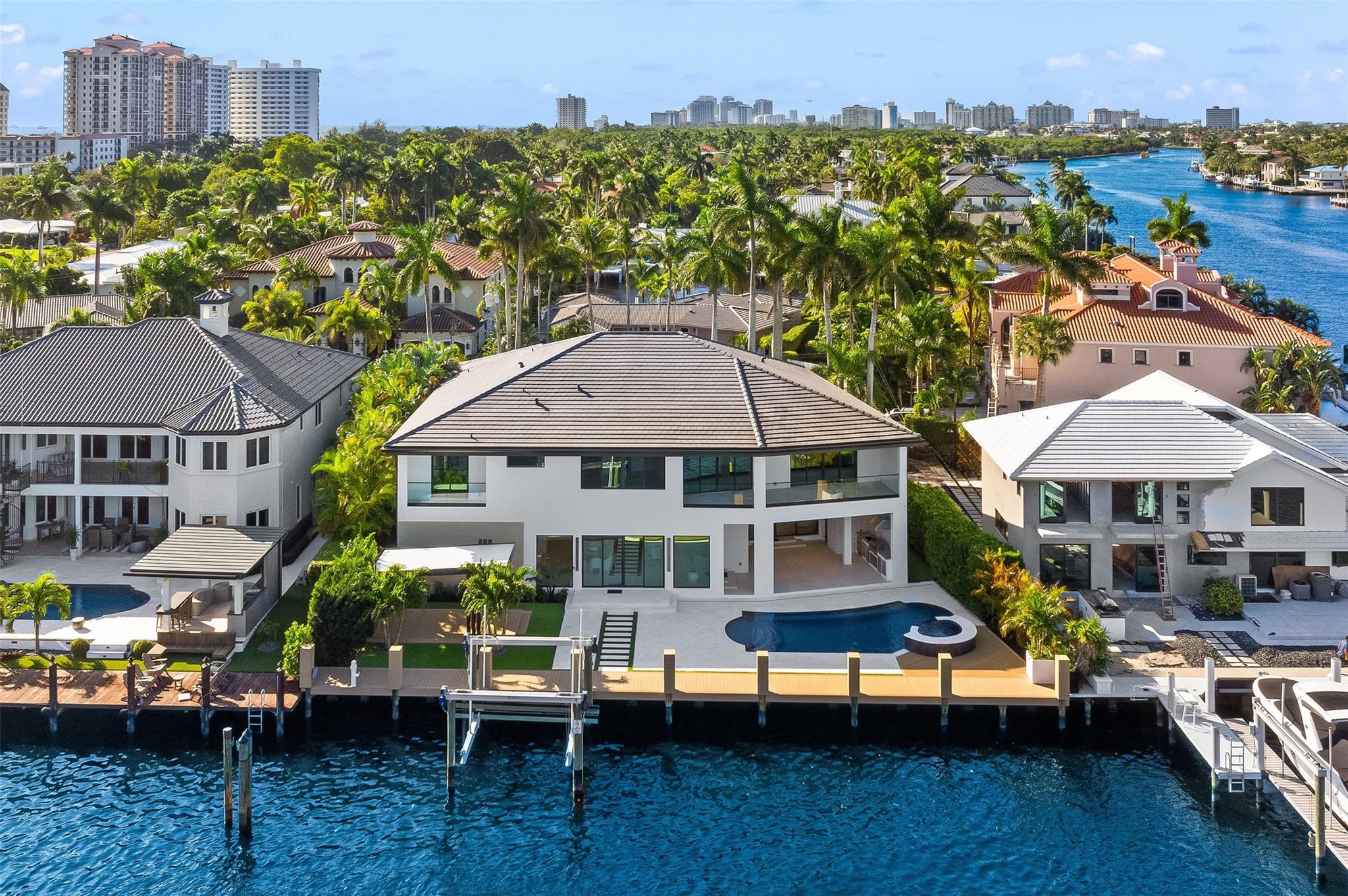 Lauderdale Beach Ext - Residential