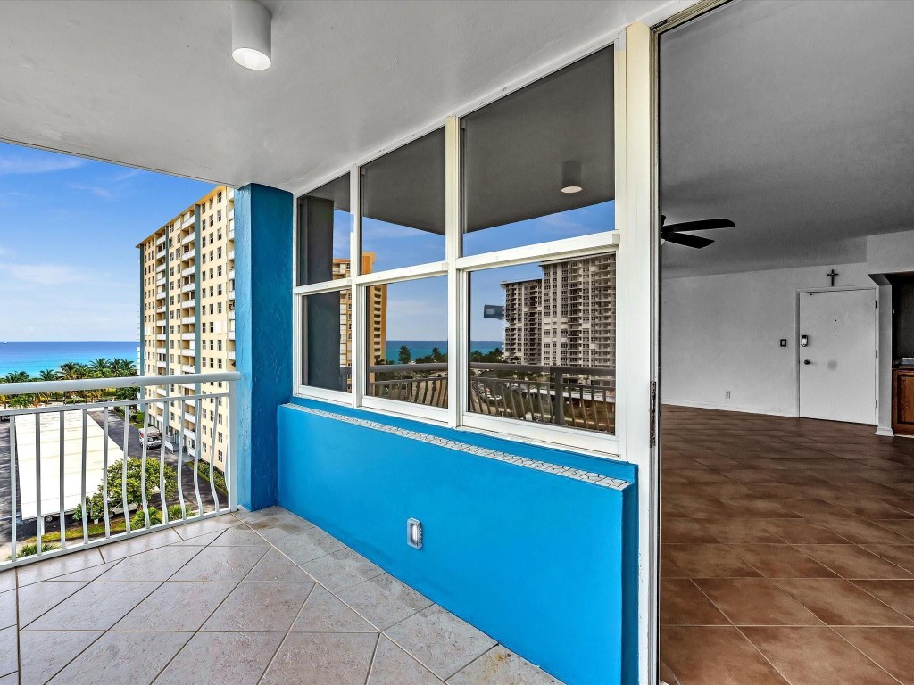 Nassau House Condominium - Residential