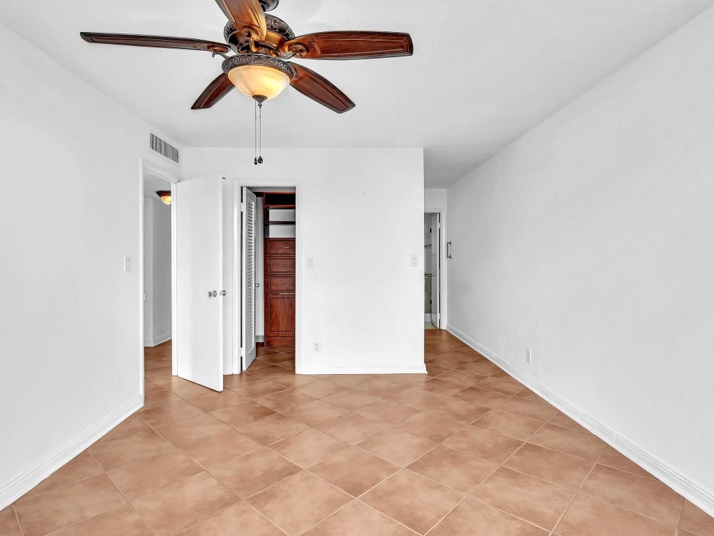 Nassau House Condominium - Residential