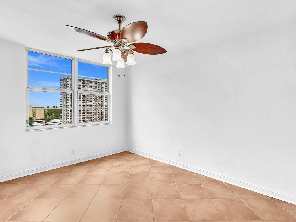 Nassau House Condominium - Residential