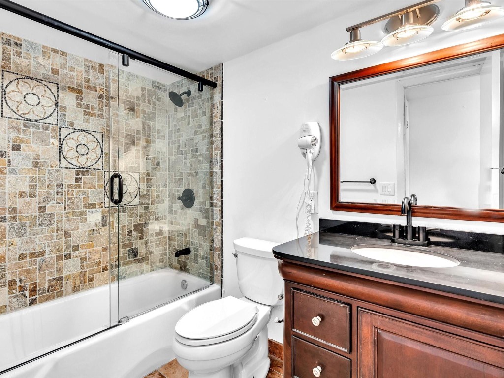 Nassau House Condominium - Residential