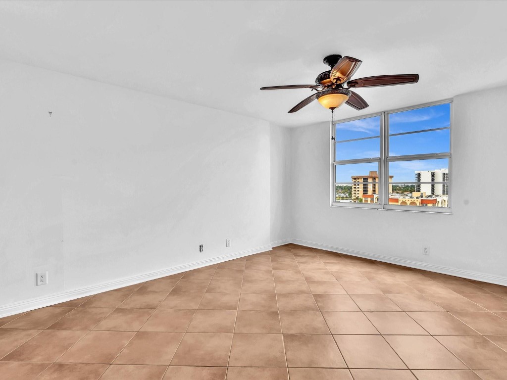 Nassau House Condominium - Residential