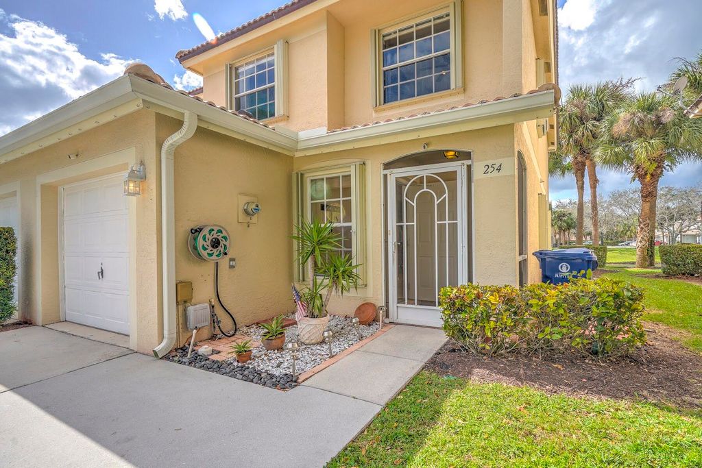 Photo of 254 Timberwalk Trail, Jupiter, FL 33458 (MLS # R10959581)