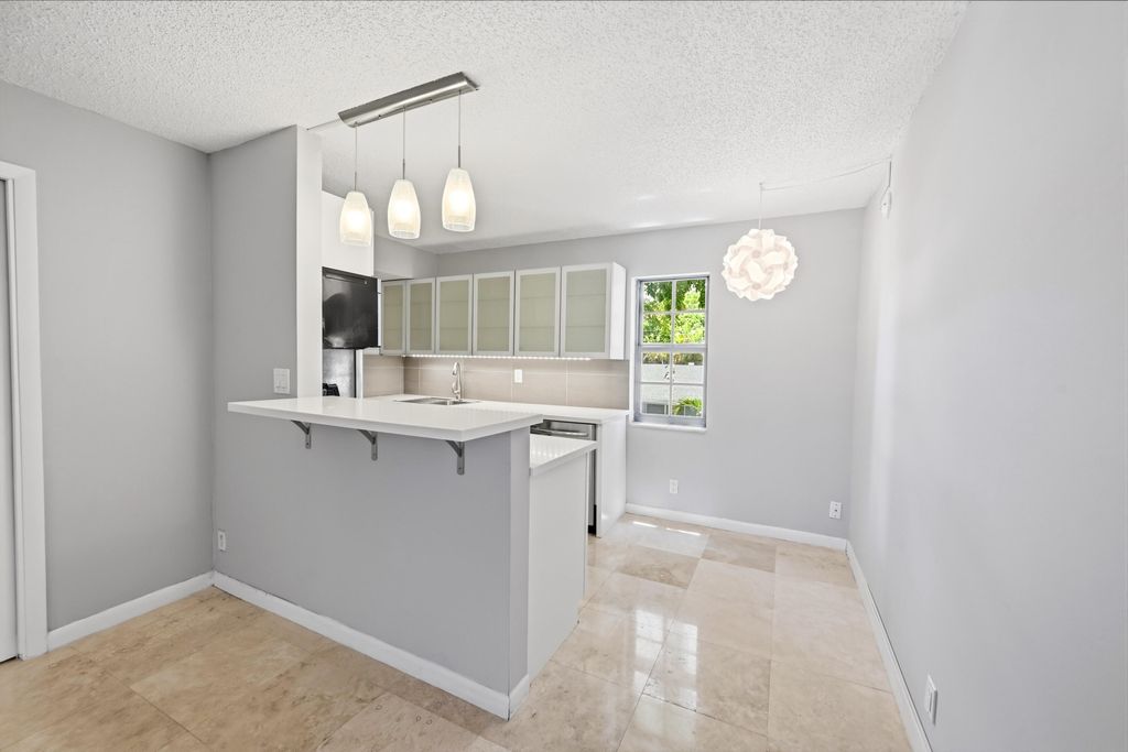 Photo of 905 NE 28th Street #206, Wilton Manors, FL 33334 (MLS # B26042084)