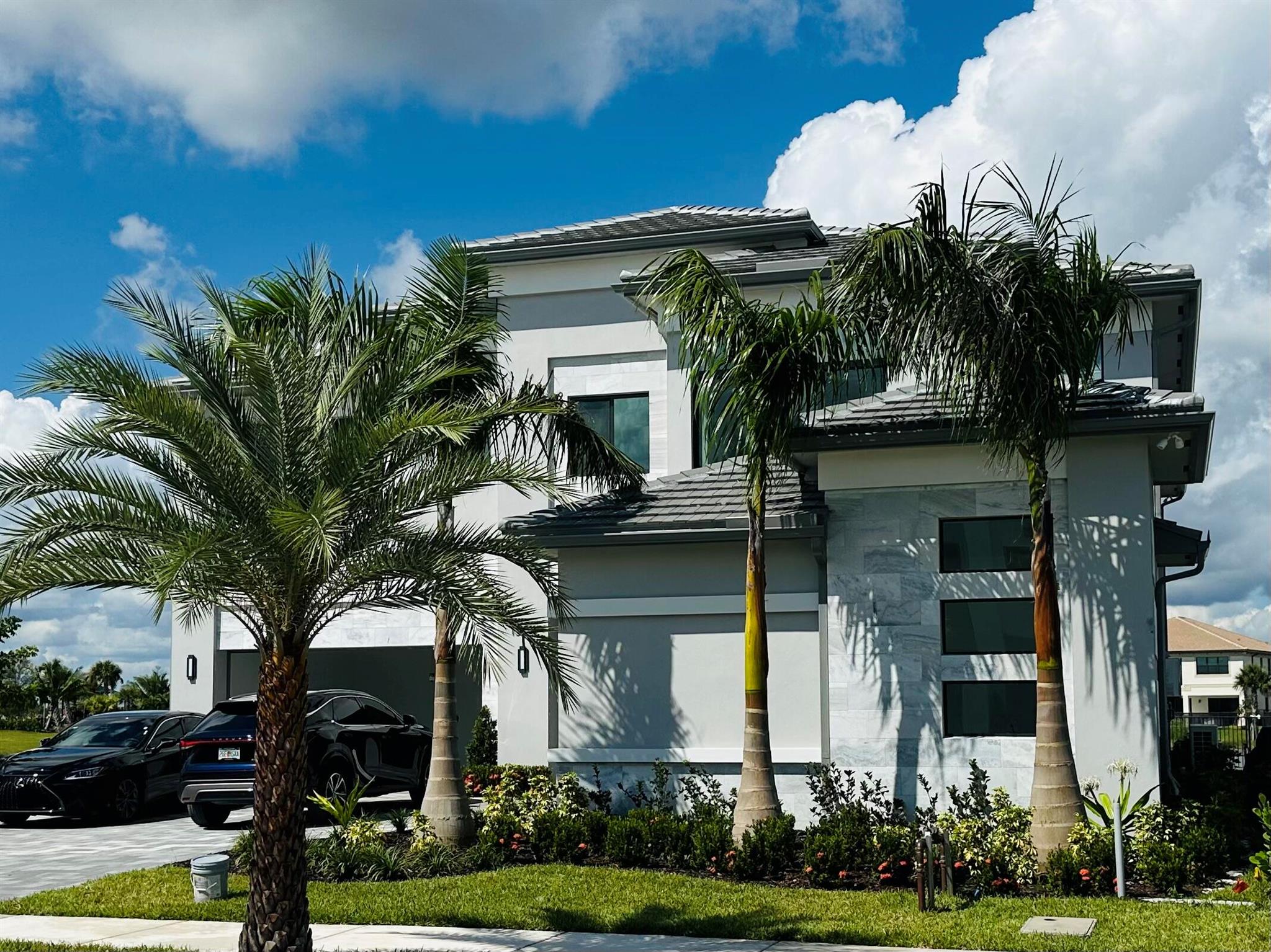 13517 Cirrus Place Place, Palm Beach Gardens, FL, 33412/$2,034,700 1 13517 Cirrus Place Place